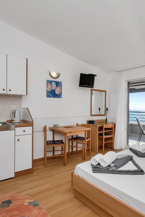 Apartments And Rooms By The Sea Baska Voda, Makarska - 2578 Extérieur photo